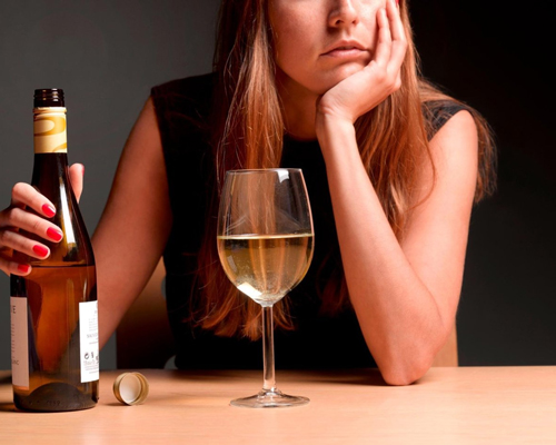 Анонимное лечение женского алкоголизма в Королёве